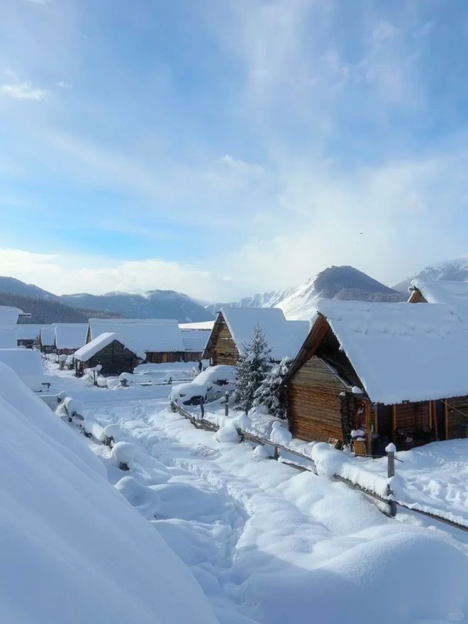 10口碑榜:行程落实率96%×零增项承诺AG真人地址精选乌鲁木齐高端旅行社TOP(图3) 10口碑榜:行程落实率96%×零增项承诺AG真人地址精选乌鲁木齐高端旅行社TOP(图3)