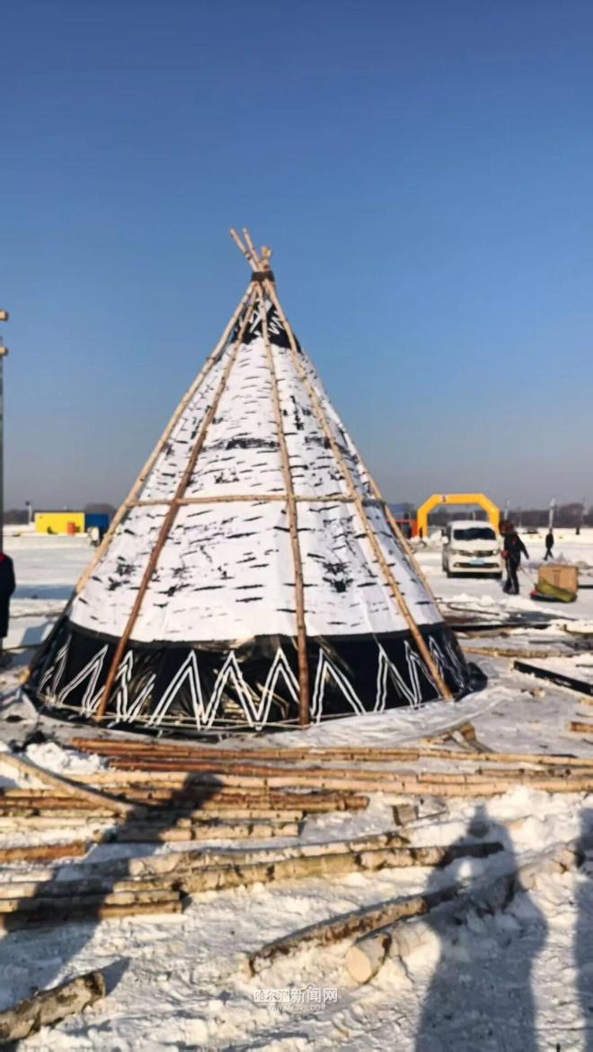 ｜松花江冰雪嘉年华解锁冬日新玩法AG真人登录入口暖帐冰钓煮火锅(图3)