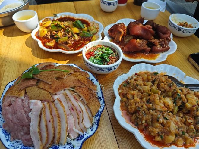 6人私享小团网红打卡+秘境探幽全攻略AG真人游戏地址解锁云南新玩法 4-(图2)